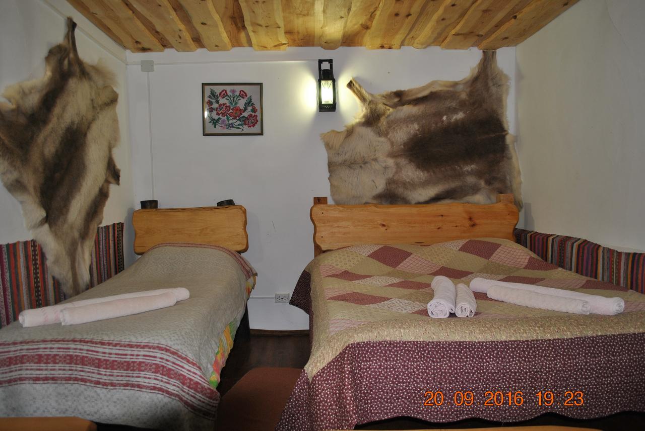 Dykyi Khutir Hotel Melniki  Exterior foto